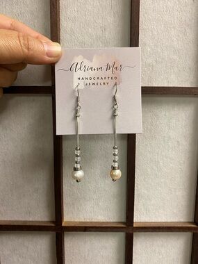 Silver Pearl Drop Earrings - White Pearls